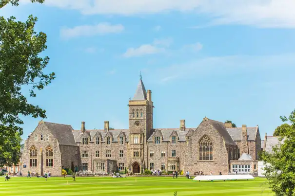 トーントンスクール