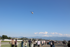 オープキャンパスの写真 空飛ぶ飛行機見学