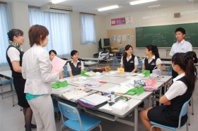 日本航空高等学校　航空ビジネス科メイクレッスン