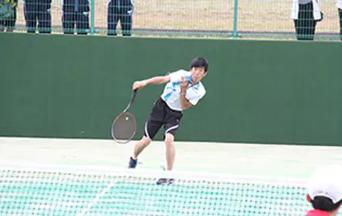 硬式テニス部のイメージ